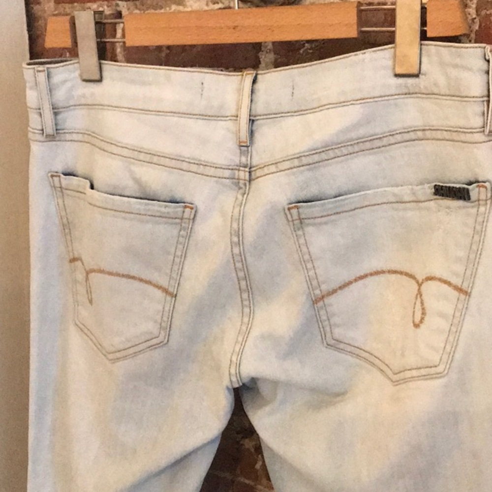 Denim destroyed - Picture 5 of 6